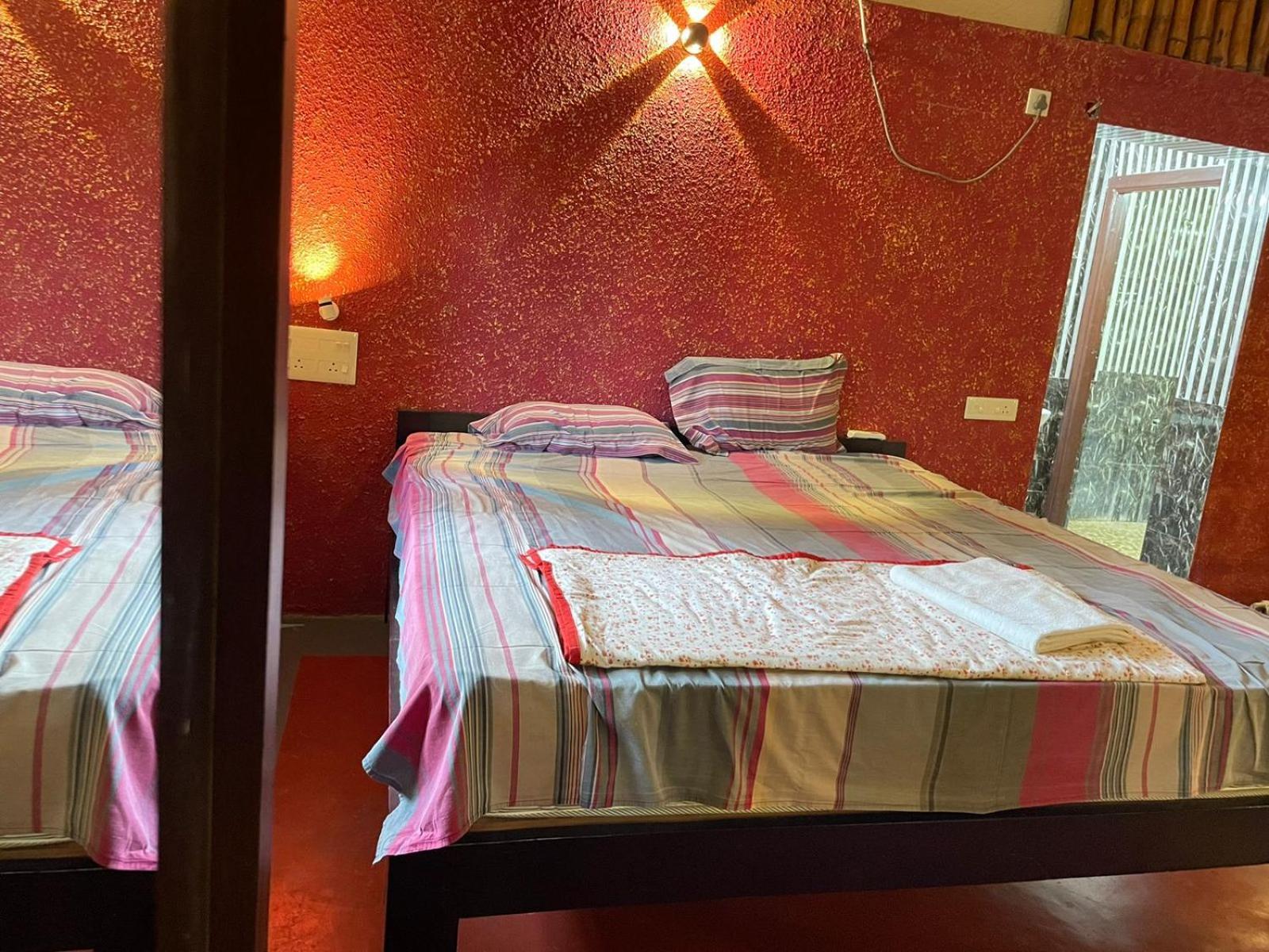 Paradise Quest Nature Farmhouse Villa Kalapettai ภายนอก รูปภาพ